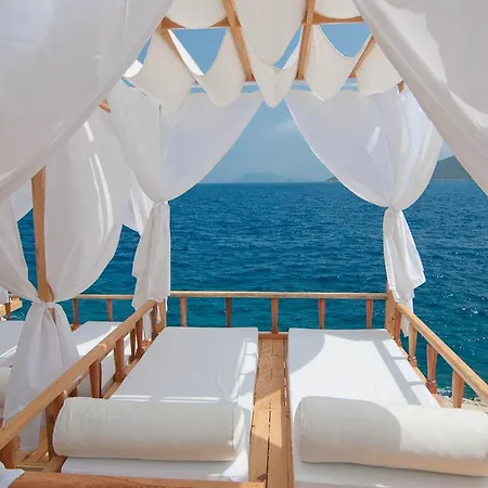 Hotel Lycia 4*