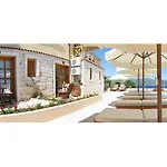 Lycia Hotel